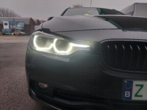 BMW 318I